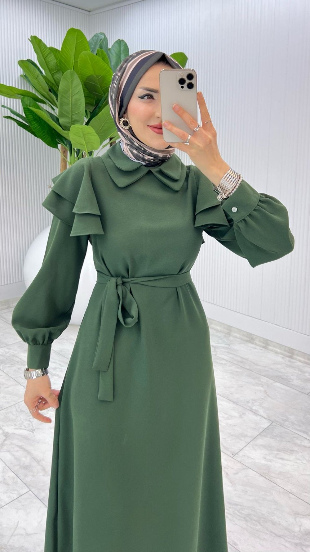 Robe Jade