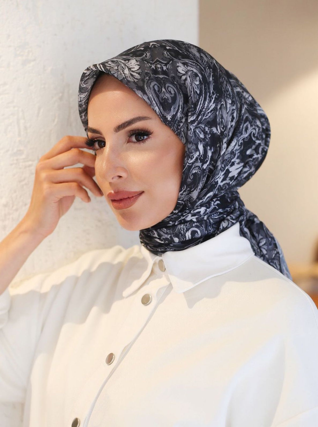 Ebruli Eşarp Noir
