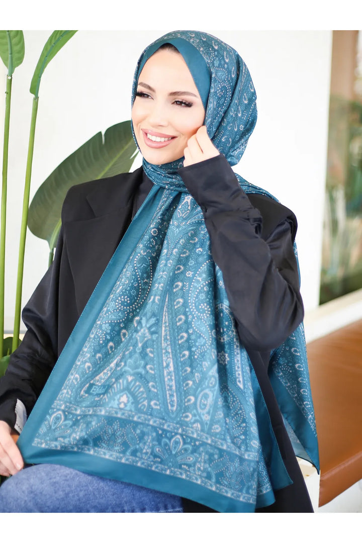 Vera Turquoise