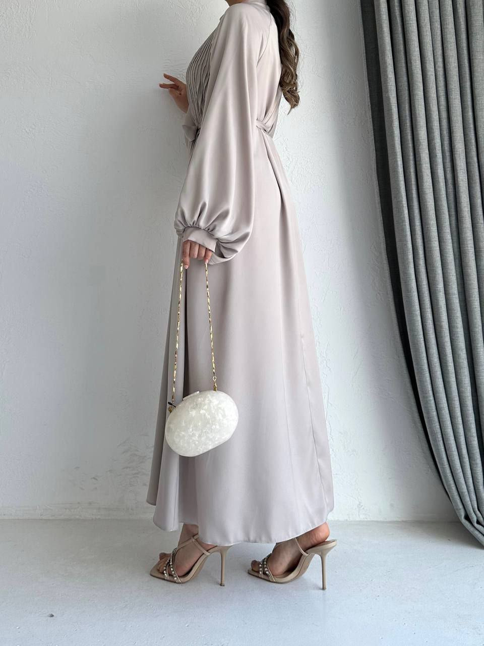Robe Sarah