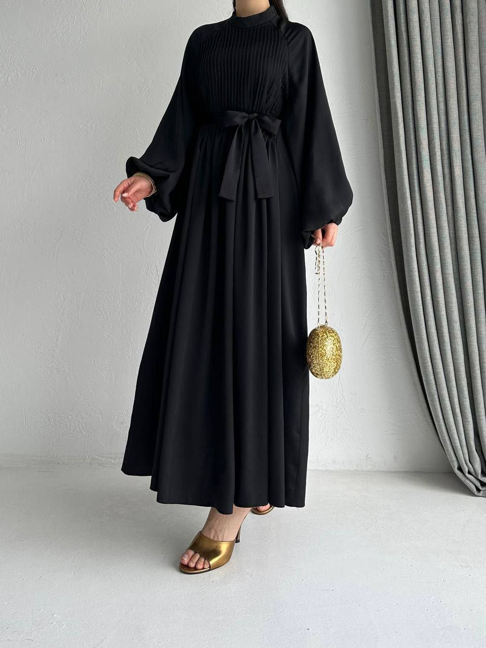 Robe Sarah